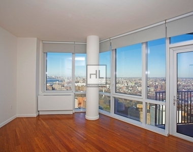 Rockwell Place - Photo Thumbnail 2