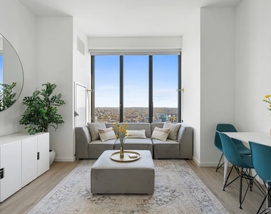 Vanderbilt Avenue - Photo Thumbnail 1