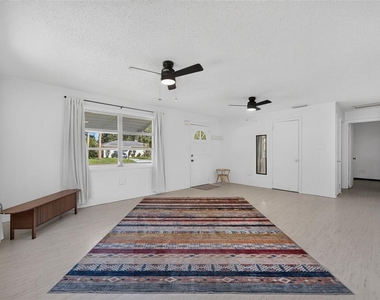 1208 Pat Avenue - Photo Thumbnail 4