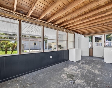 1208 Pat Avenue - Photo Thumbnail 16