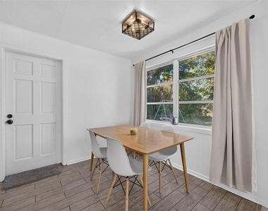 1208 Pat Avenue - Photo Thumbnail 10