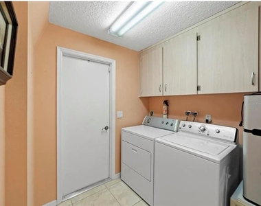 14160 Faldo Court - Photo Thumbnail 9