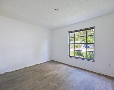 7250 Fullerton Court - Photo Thumbnail 11