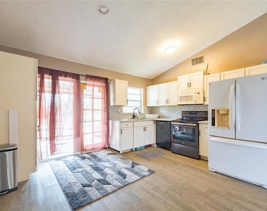 7250 Fullerton Court - Photo Thumbnail 4