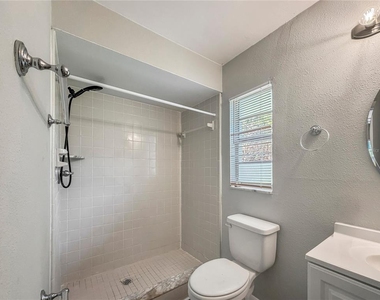 690 Lilac Road - Photo Thumbnail 15