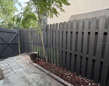 16638 Brigadoon Drive - Photo Thumbnail 14
