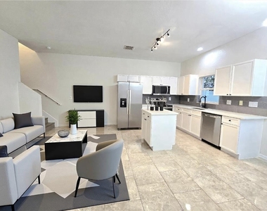 13241 Opal Court - Photo Thumbnail 6