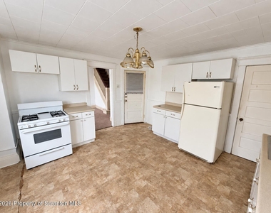 930 S Hanover Street - Photo Thumbnail 2