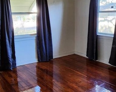 3701 47th Street N - Photo Thumbnail 1