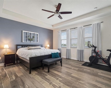 19399 Long Lake Ranch Blvd - Photo Thumbnail 8