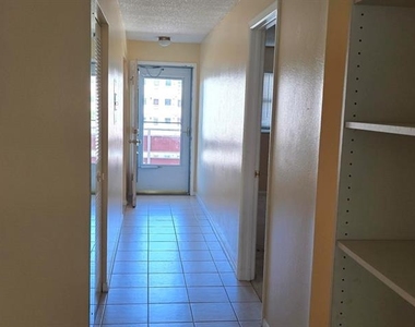 5521 80th Street N - Photo Thumbnail 7