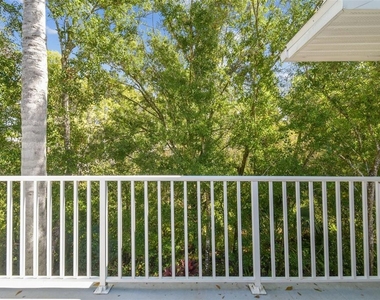 1627 Hammocks Avenue - Photo Thumbnail 26