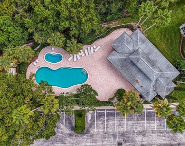1627 Hammocks Avenue - Photo Thumbnail 38