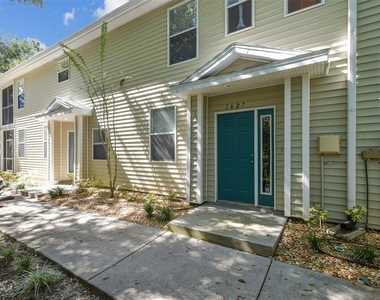 1627 Hammocks Avenue - Photo Thumbnail 1