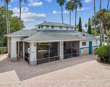 1627 Hammocks Avenue - Photo Thumbnail 53