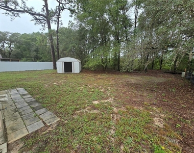 2259 W Menores Drive - Photo Thumbnail 11