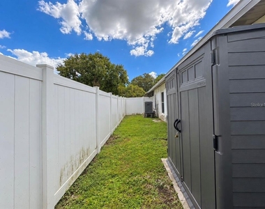 2034 Sheffield Court - Photo Thumbnail 34
