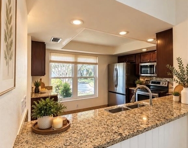 2034 Sheffield Court - Photo Thumbnail 9