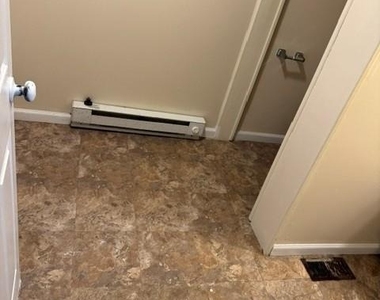 268 S 2nd Street - Photo Thumbnail 6