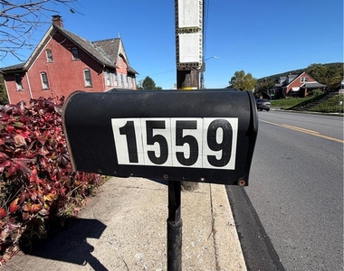 1559 Broadway Street - Photo Thumbnail 1
