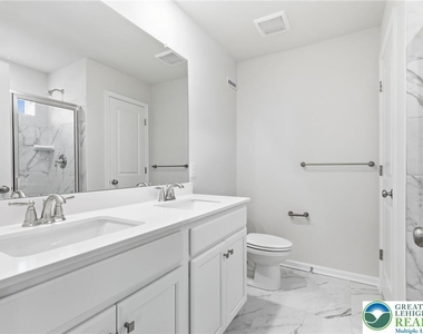 1074 Meadowlark Drive - Photo Thumbnail 19