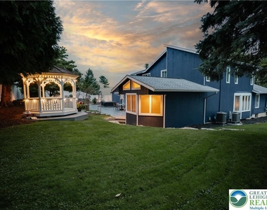 2210 Greenwood Road - Photo Thumbnail 61