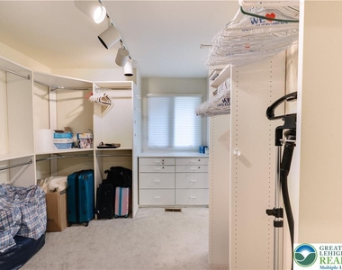 2210 Greenwood Road - Photo Thumbnail 34