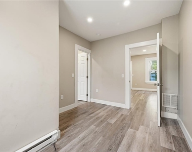26 North Street - Photo Thumbnail 2