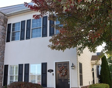 1785 Chateau Place - Photo Thumbnail 23