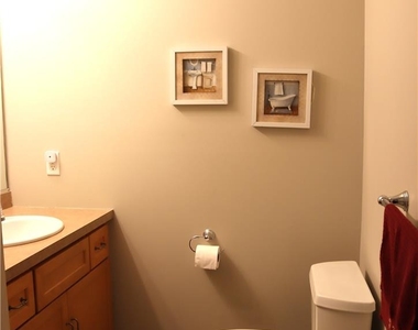 1785 Chateau Place - Photo Thumbnail 6