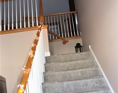 1785 Chateau Place - Photo Thumbnail 14