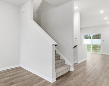 1078 Meadowlark Drive - Photo Thumbnail 15