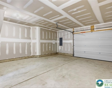 1080 Meadowlark Drive - Photo Thumbnail 30