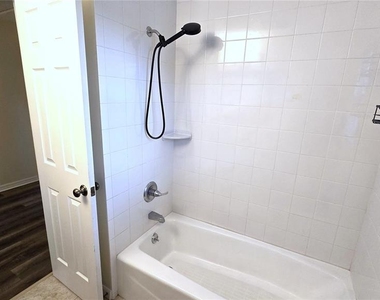 38350 Centennial Road - Photo Thumbnail 41