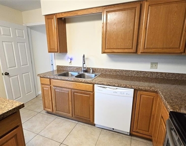 38350 Centennial Road - Photo Thumbnail 26