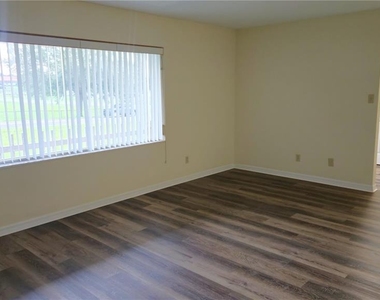 38350 Centennial Road - Photo Thumbnail 18