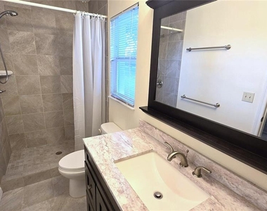 38350 Centennial Road - Photo Thumbnail 45