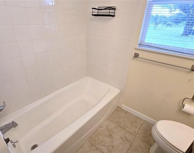 38350 Centennial Road - Photo Thumbnail 40