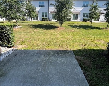 852 Grandin Street - Photo Thumbnail 25