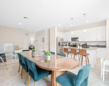 7456 Stone Creek Trail - Photo Thumbnail 8