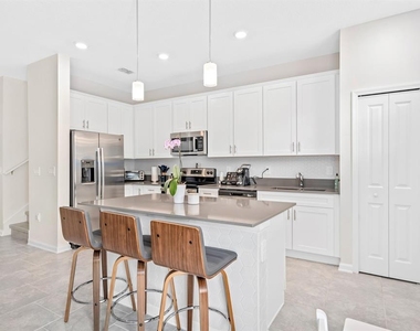 7456 Stone Creek Trail - Photo Thumbnail 4