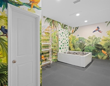 7456 Stone Creek Trail - Photo Thumbnail 17