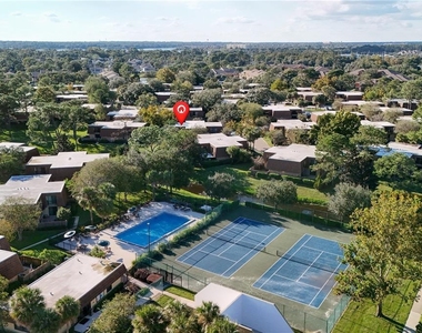 5278 Middle Court - Photo Thumbnail 2