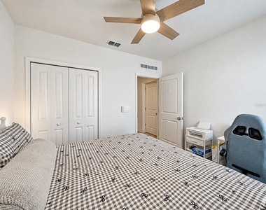 522 Sea Turtle Lane - Photo Thumbnail 10