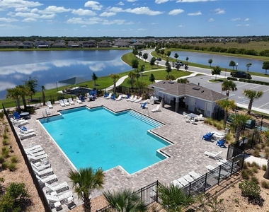 3960 Guernsey Bend - Photo Thumbnail 36