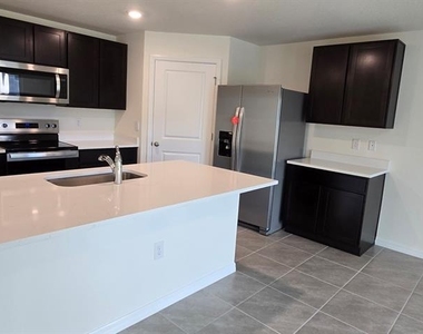 10324 Se 161st Street - Photo Thumbnail 8