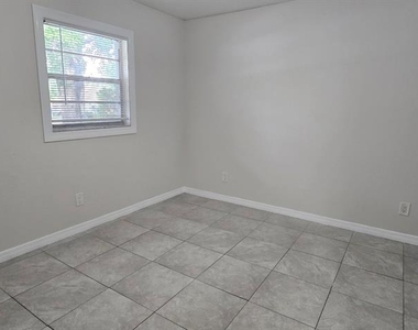 5200 Se 31st Street Se - Photo Thumbnail 7