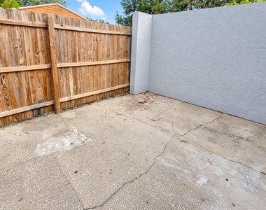 5200 Se 31st Street - Photo Thumbnail 1