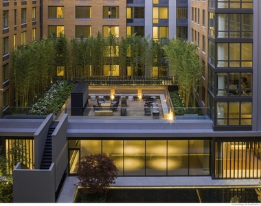 550 West 45th Street - Photo Thumbnail 1