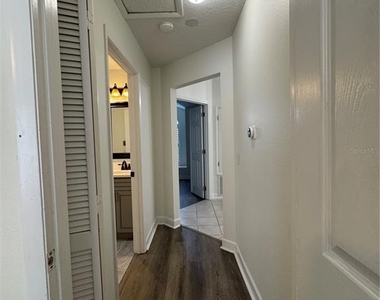 5600 Revelwood Loop - Photo Thumbnail 29